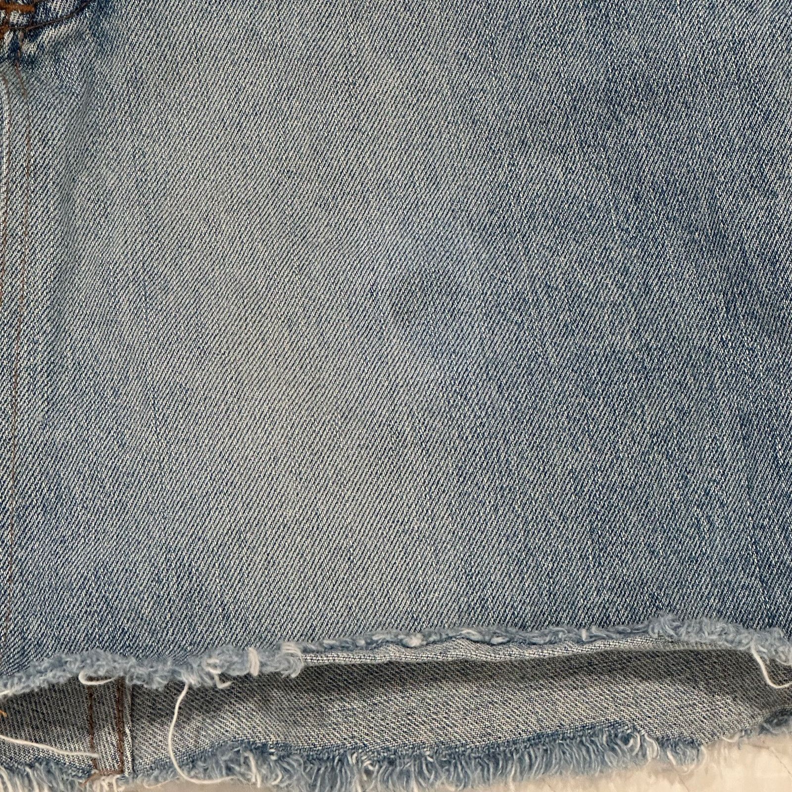 Banana Republic Vintage Banana Republic Safari & Travel Denim Skirt sz 6 Size 28" / US 6 / IT 42 - 2 Thumbnail