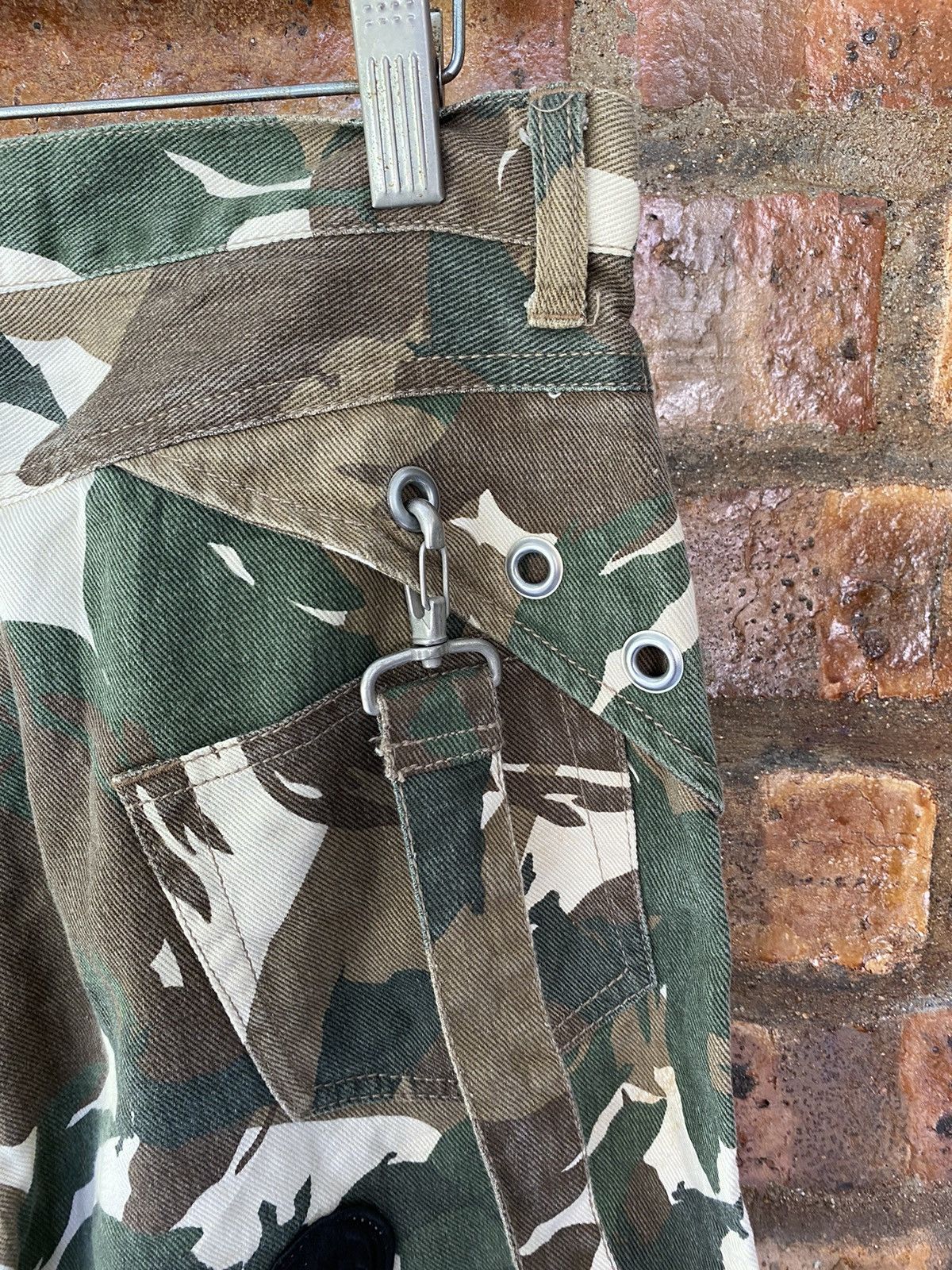 PPFM PPFM Bondage camo cargos pants Size US 29 - 14 Thumbnail