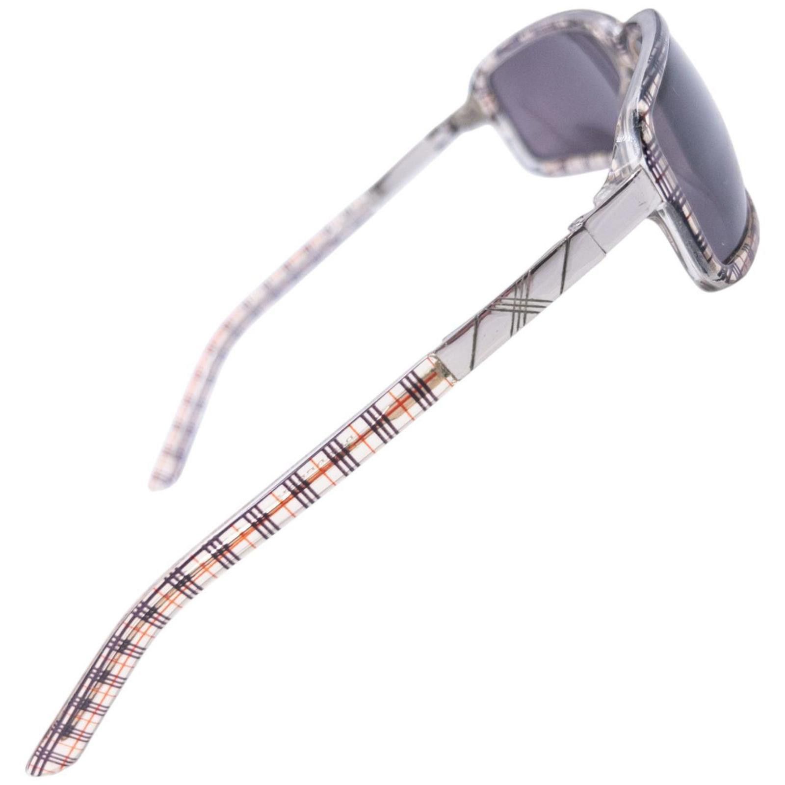 Burberry Vintage Burberry Nova Check Sunglasses Size ONE SIZE - 3 Thumbnail