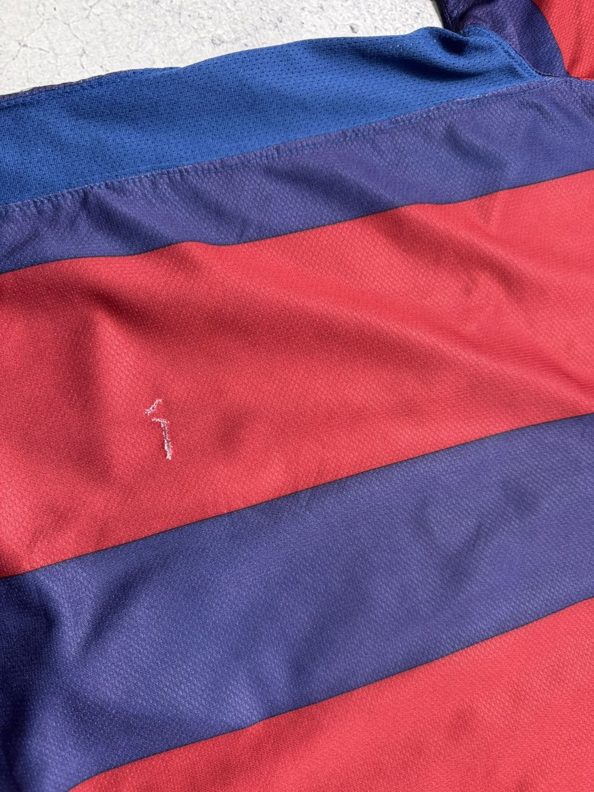 Nike Nike FC Barcelona 2007/2008 Vintage Soccer Jersey Size US M / EU 48-50 / 2 - 11 Thumbnail