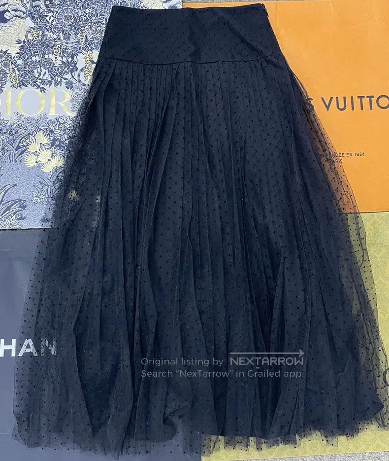 Dior Dior Black polka dot mesh pleated skirt Size 42" / US 20 - 1 Thumbnail