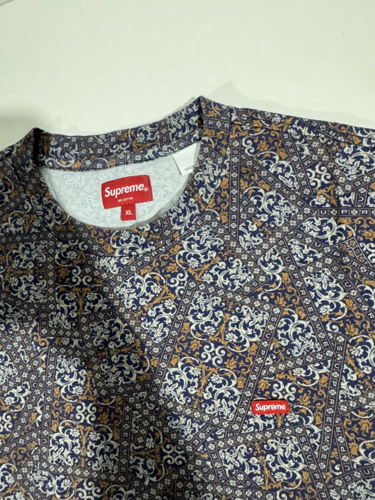 Supreme Small box logo Floral tee Size US XL / EU 56 / 4 - 5 Thumbnail