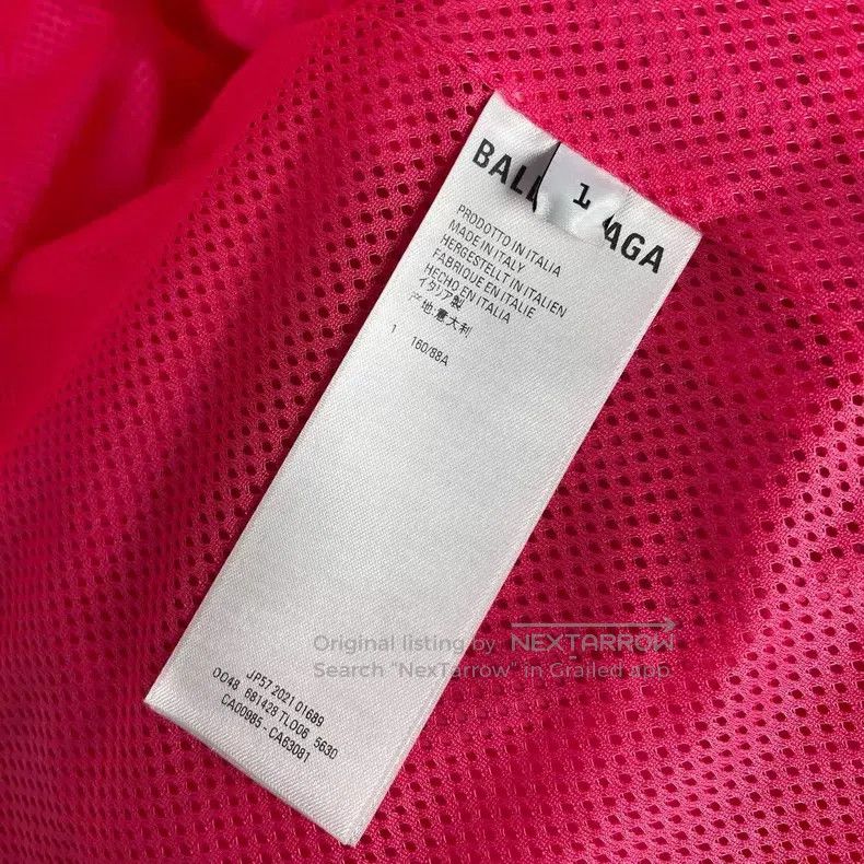 Balenciaga Balenciaga Dragon fruit color windbreaker Size US S / EU 44-46 / 1 - 7 Thumbnail