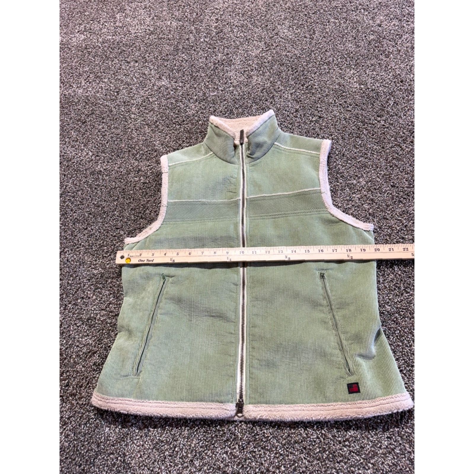 Vintage Woolrich Vest Jacket M Green Corduroy Lined Full Zip Womens Cold Weather Casual Outdoor Basic Jacket Size M / US 6-8 / IT 42-44 - 4 Thumbnail