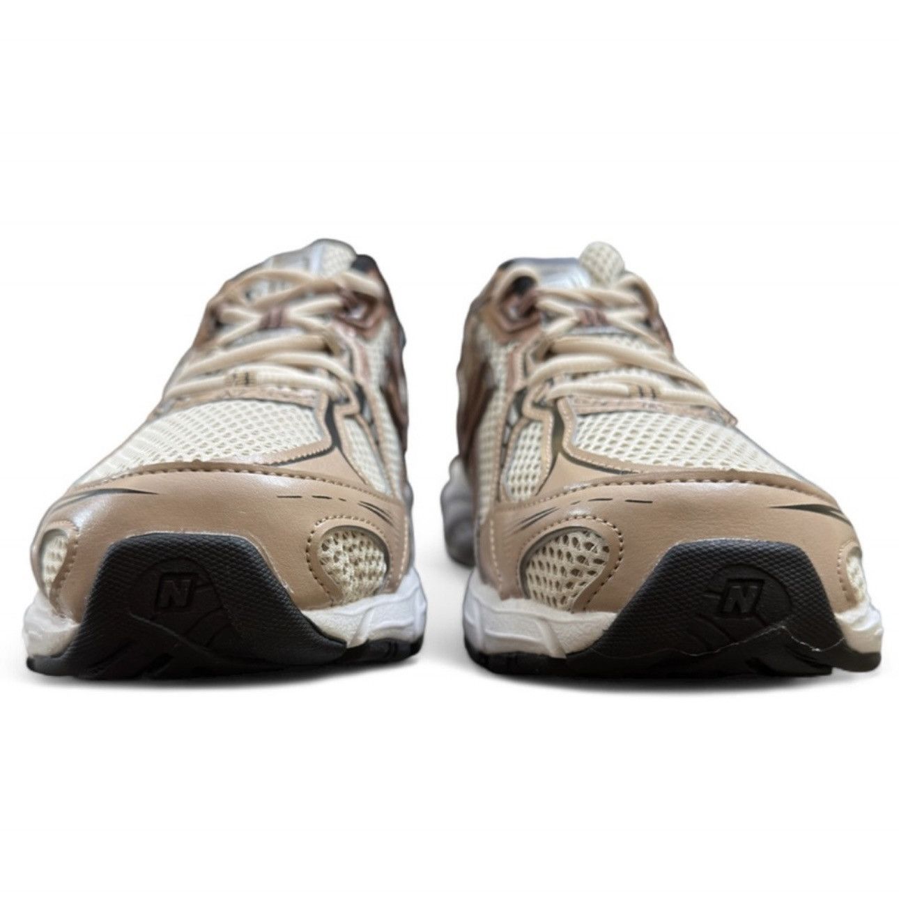 New Balance NIB Unisex New Balance 740 Size US Men 9.5/ Women 11 Size US 9.5 / EU 42-43 - 4 Thumbnail