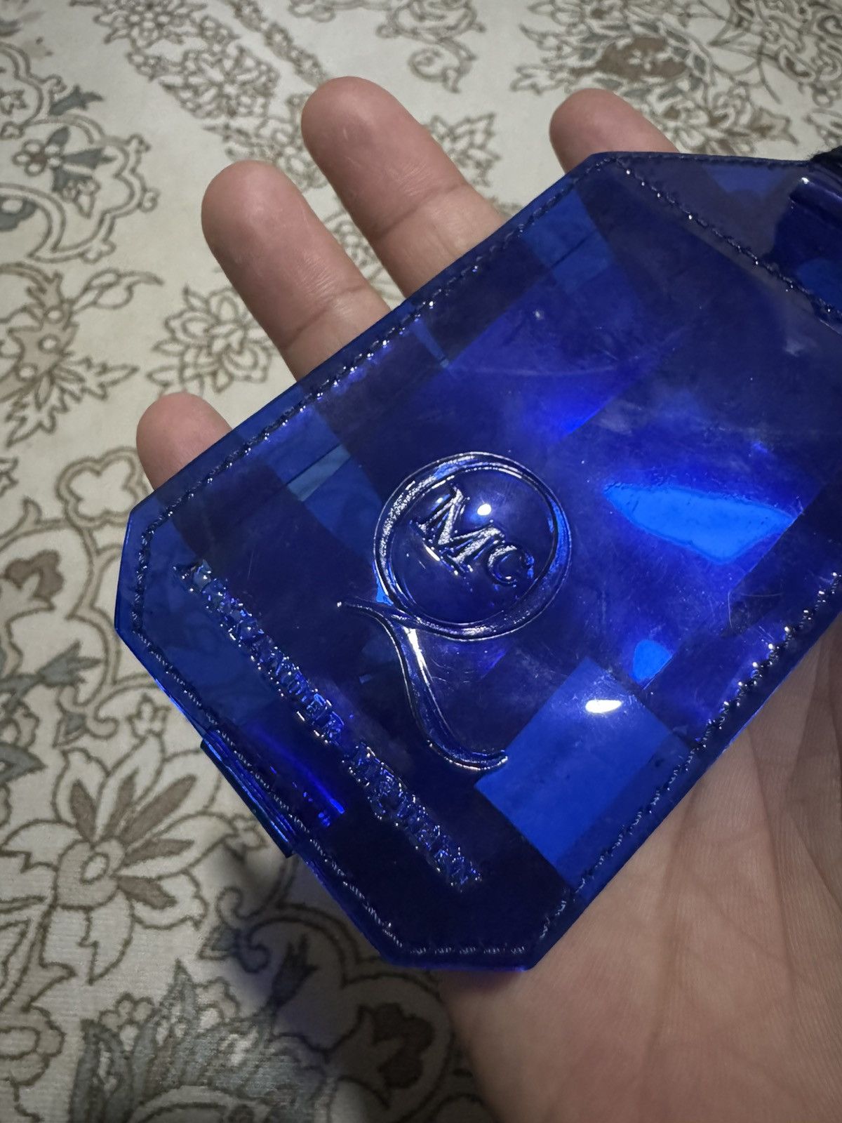 Alexander McQueen NOS! McQueen Enamel Pass Bag Clear Blue Tag Size ONE SIZE - 4 Thumbnail