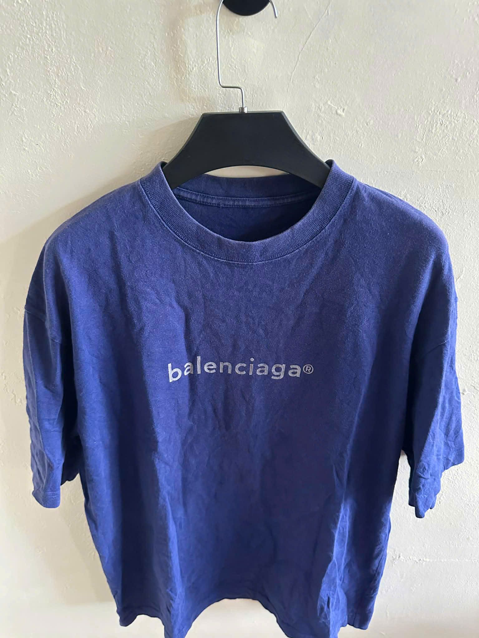 Balenciaga BALENCIAGA T SHIRT Size US S / EU 44-46 / 1 - 5 Thumbnail