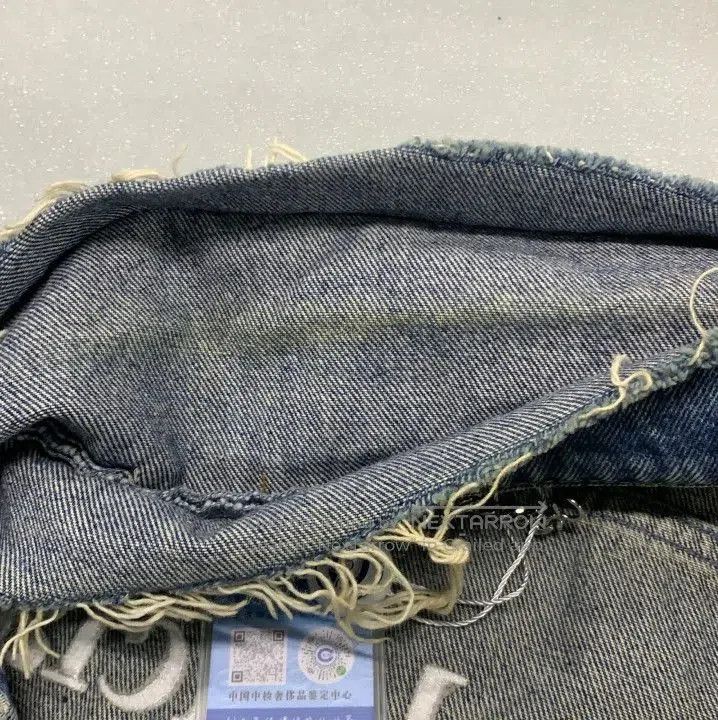Balenciaga Balenciaga Casual Solid Color Button-Up Jacket. Size US L / EU 52-54 / 3 - 4 Thumbnail