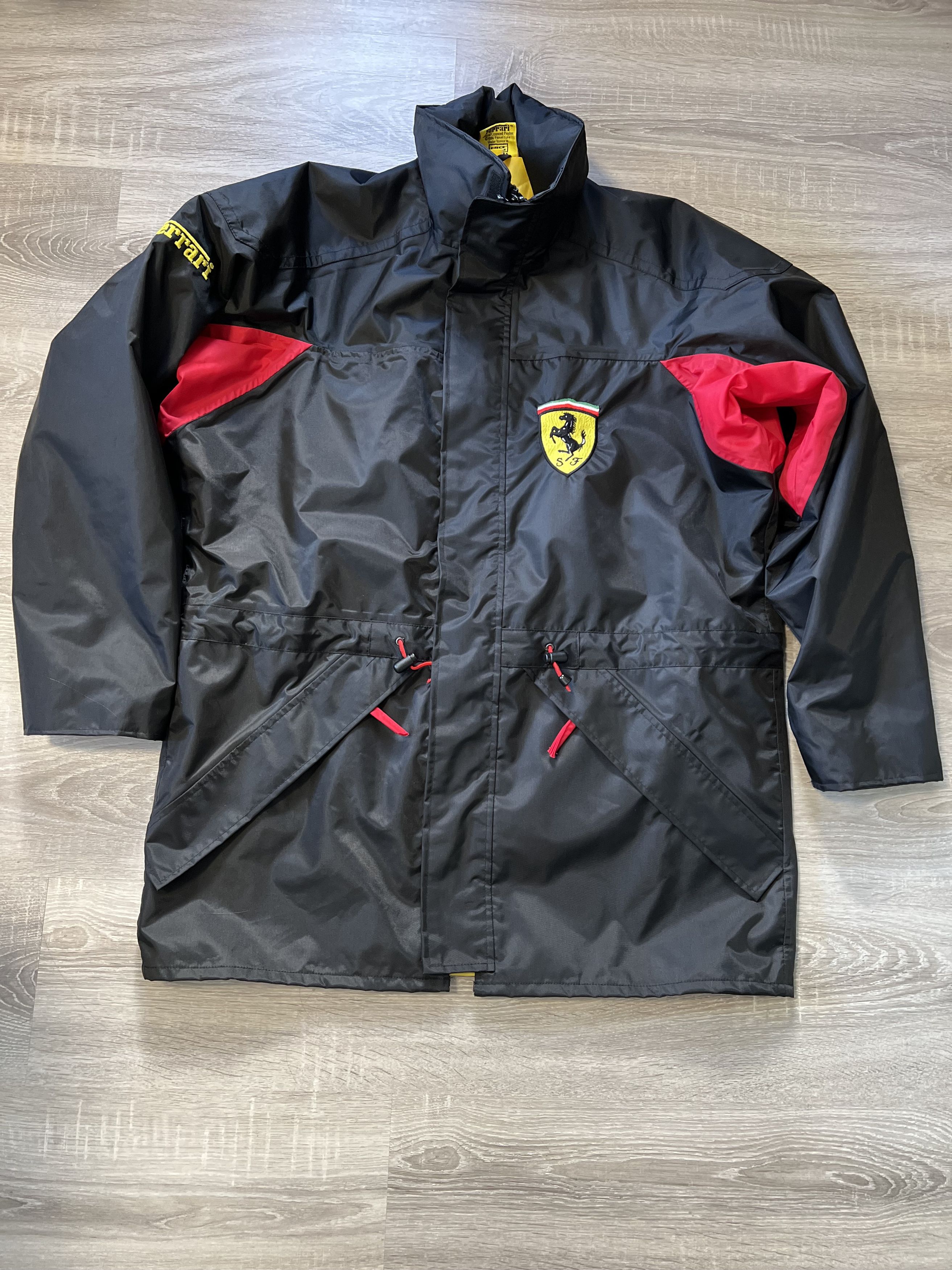 Ferrari Vintage Ferrari Racing F1 1996 Jacket size L Size US L / EU 52-54 / 3 - 1 Thumbnail