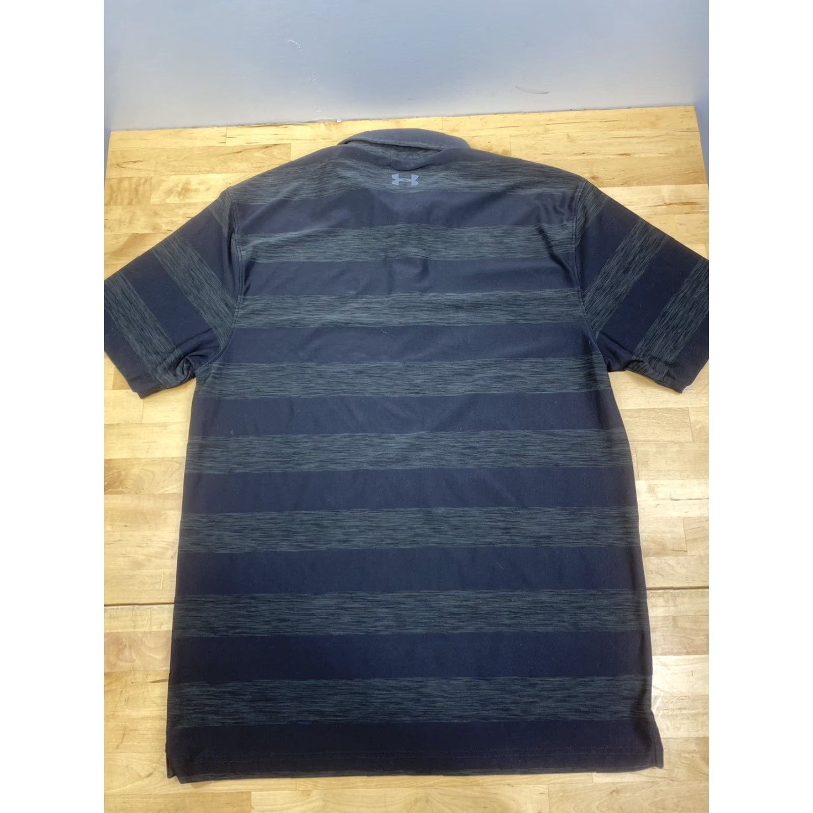 Under Armour Under Armour HeatGear Polo Mens M Black Striped Golf Stretch Performance Shirt Size US M / EU 48-50 / 2 - 6 Thumbnail