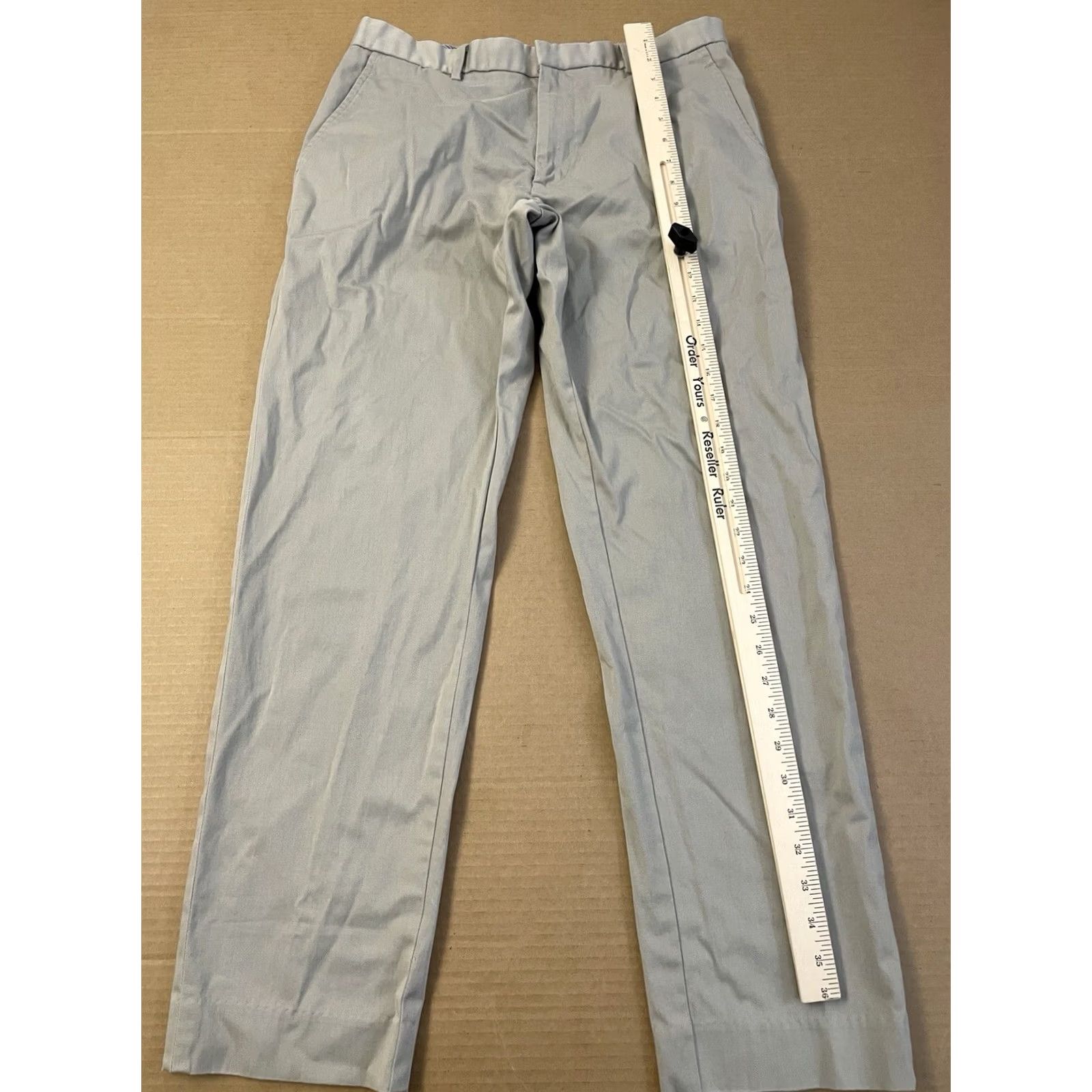 Gap VINTAGE Gap Chino Pants Mens Adult 31 x 28 Beige Hook Zipper Button Outdoors 90s Y2K Chino Pants Mens Size US 31 - 6 Thumbnail