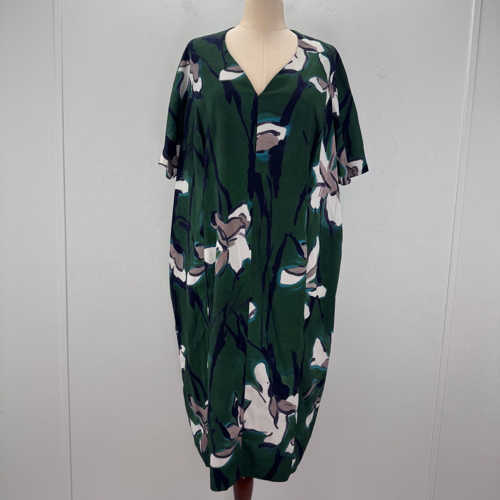 Marina Rinaldi Marina Rinaldi Destino Floral Printed Dress Green US 22 Size 3XL / US 20-22 - 2 Thumbnail