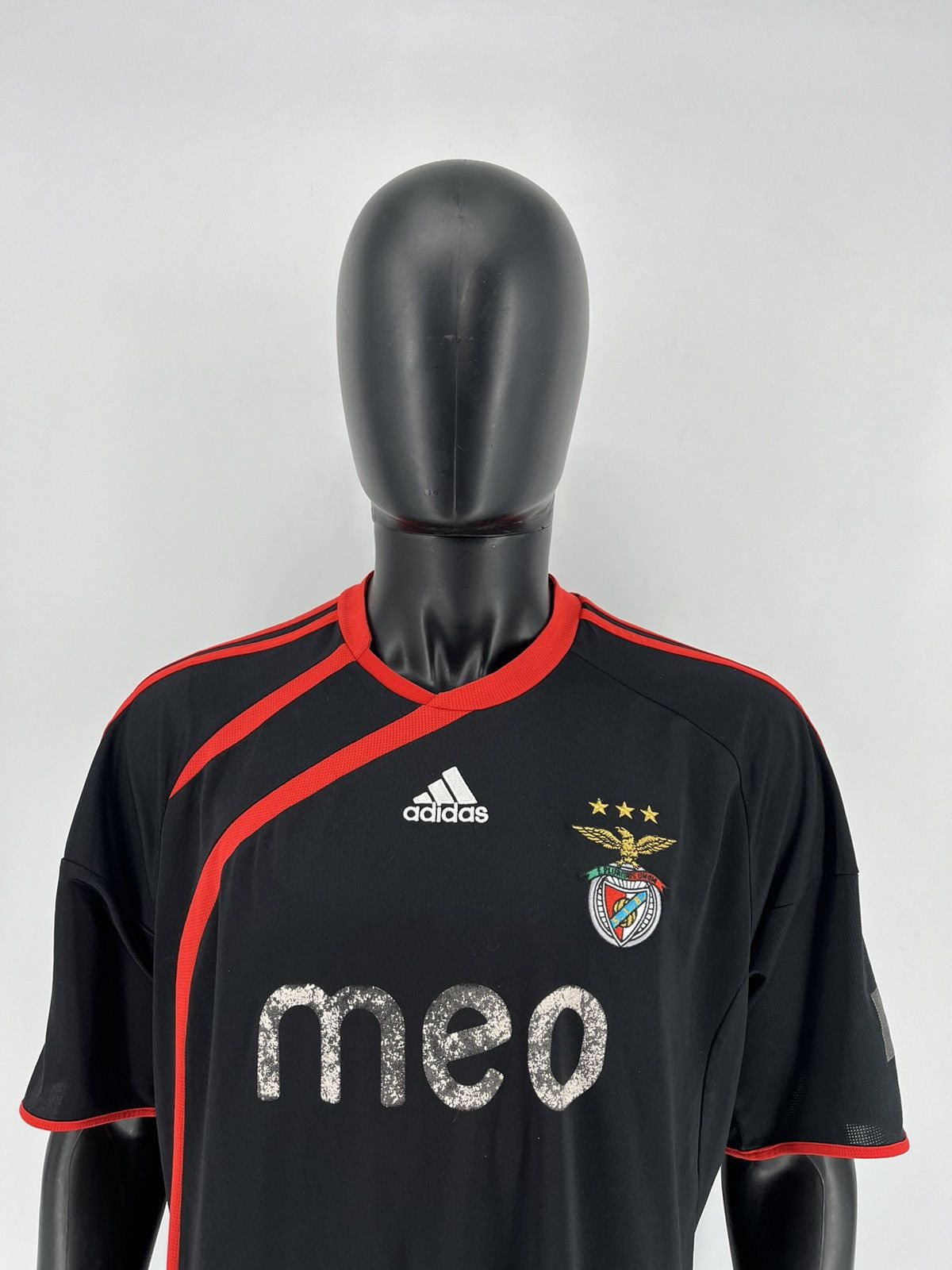 Adidas Vintage Retro Benfica 2009/10 Away Jersey Size US XL / EU 56 / 4 - 6 Thumbnail