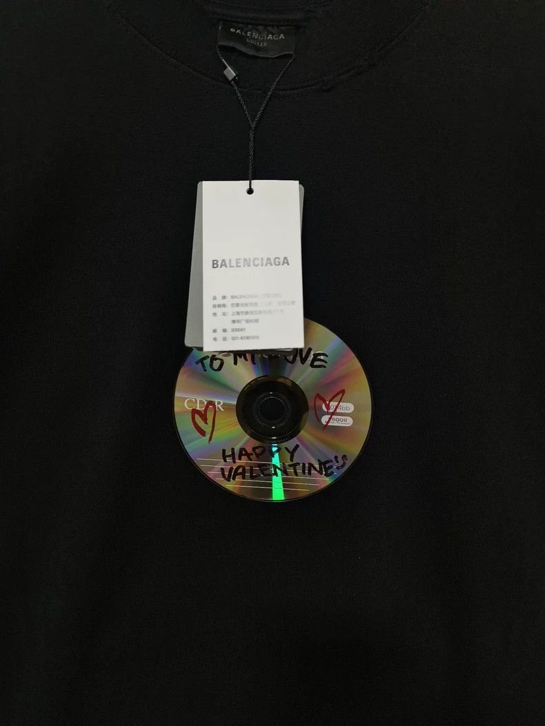 Balenciaga Balenciaga Laser CD disc ripped black short sleeve 2504-Nex Size US M / EU 48-50 / 2 - 3 Thumbnail