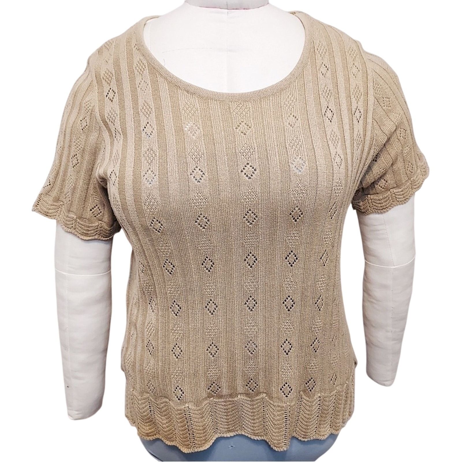 Other Da-Rue of California Tan Knit Scalloped Edge Blouse Tee Top Size L / US 10 / IT 46 - 1 Thumbnail
