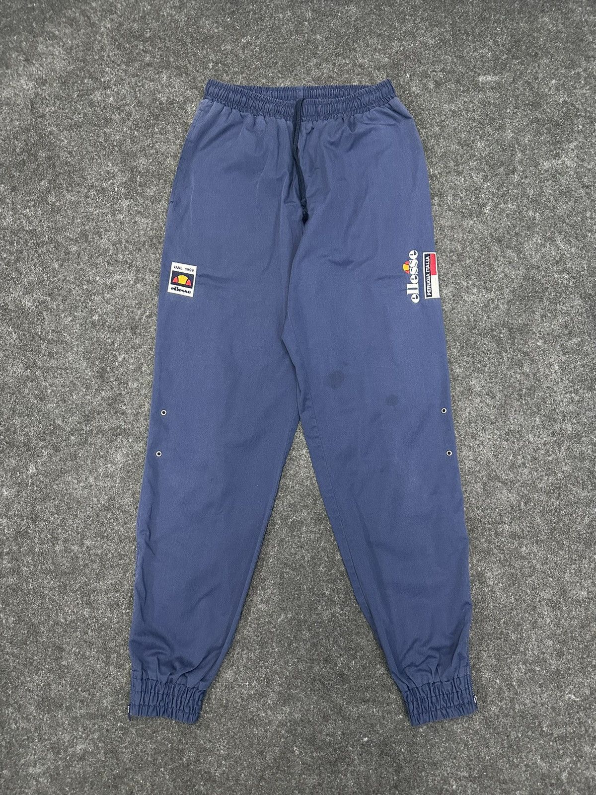 Ellesse × Vintage Vintage Ellesse Italia Nylon Track Pant Size 28-30 F53 Size US 30 / EU 46 - 1 Thumbnail