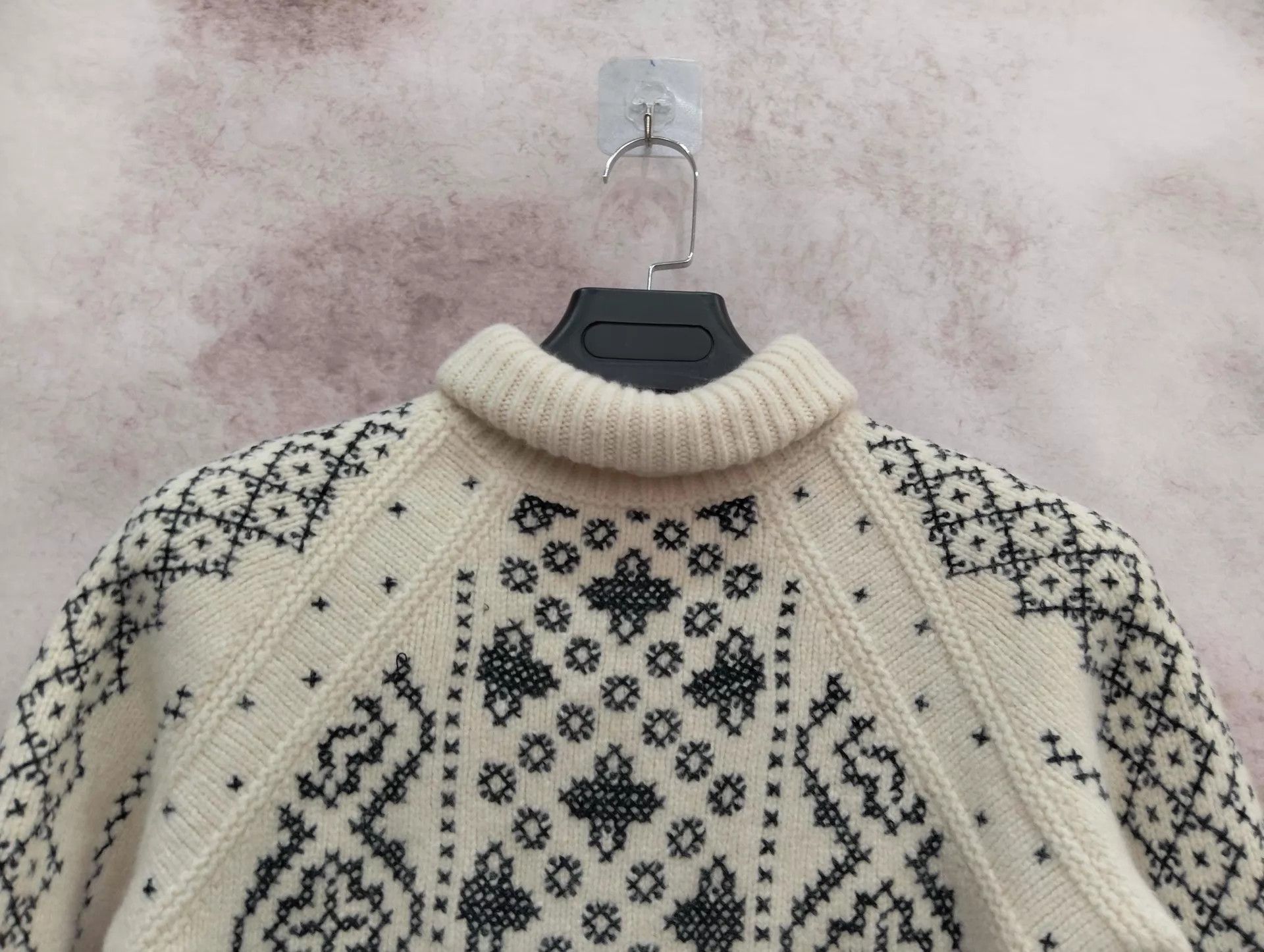 Dior Dior Cashmere Turtleneck Sweater No Logo FR 38 Size S / US 4 / IT 40 - 5 Thumbnail