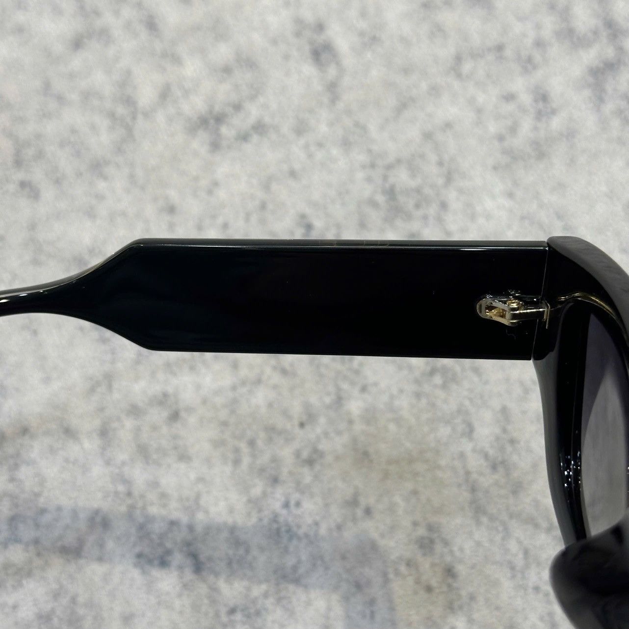 Gucci GUCCI GG1558SK 001 Size ONE SIZE - 5 Thumbnail