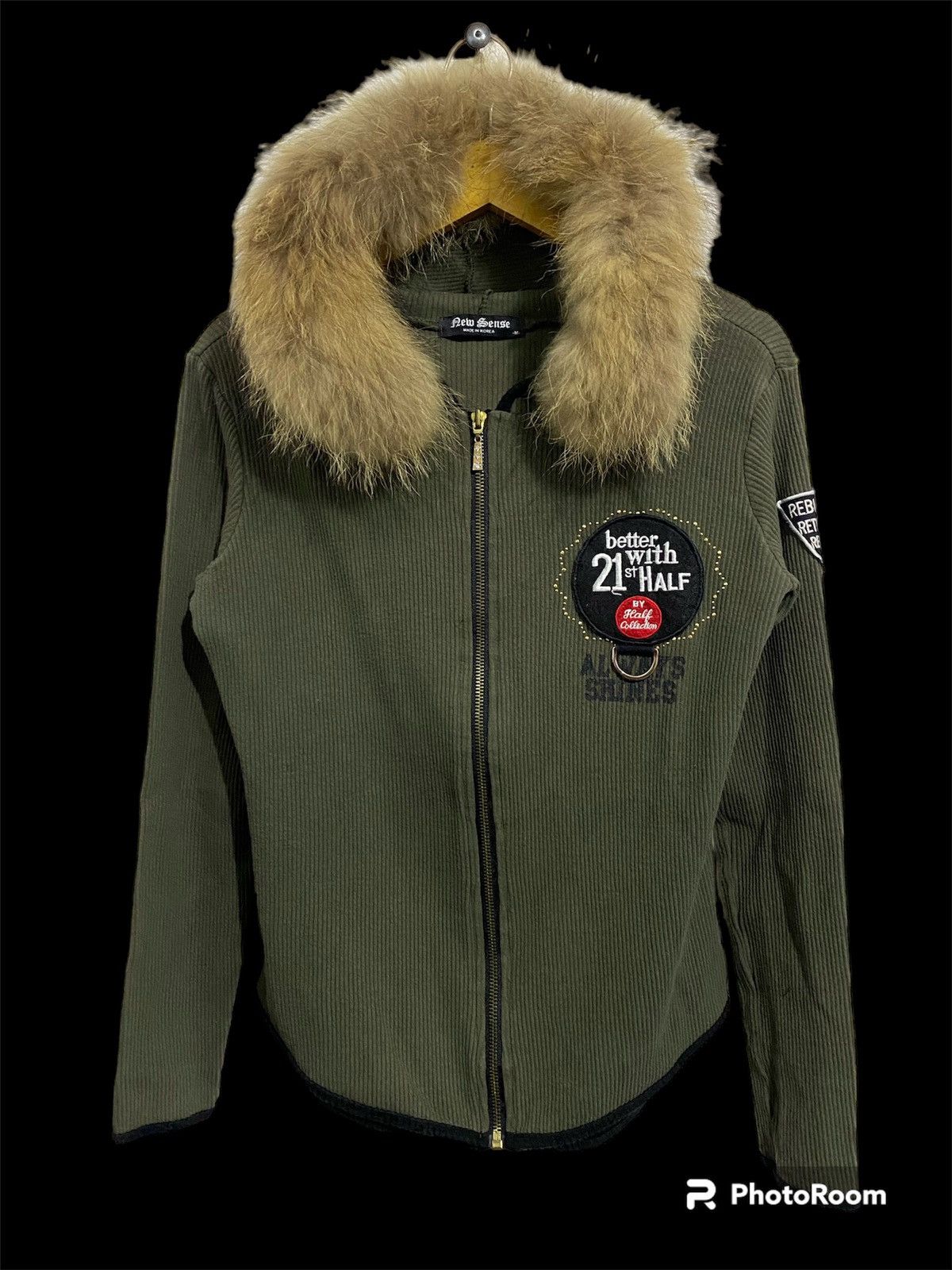 Image of 20471120 x Beauty Beast Japanese Furhoodie Patched Styled in Dark Green, Men's (Size Small)