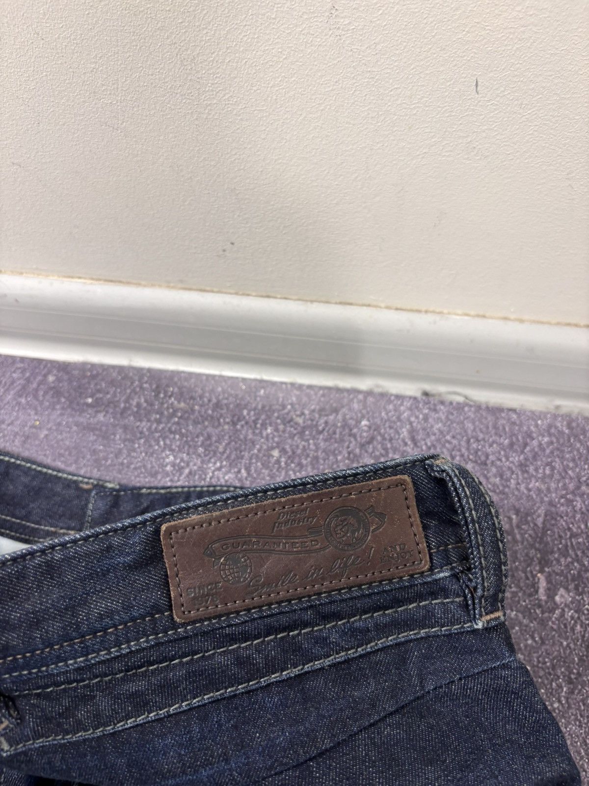 Diesel Diesel Belther NWT Men’s Denim Jeans Regular Slim Tapered Size US 28 / EU 44 - 20 Thumbnail