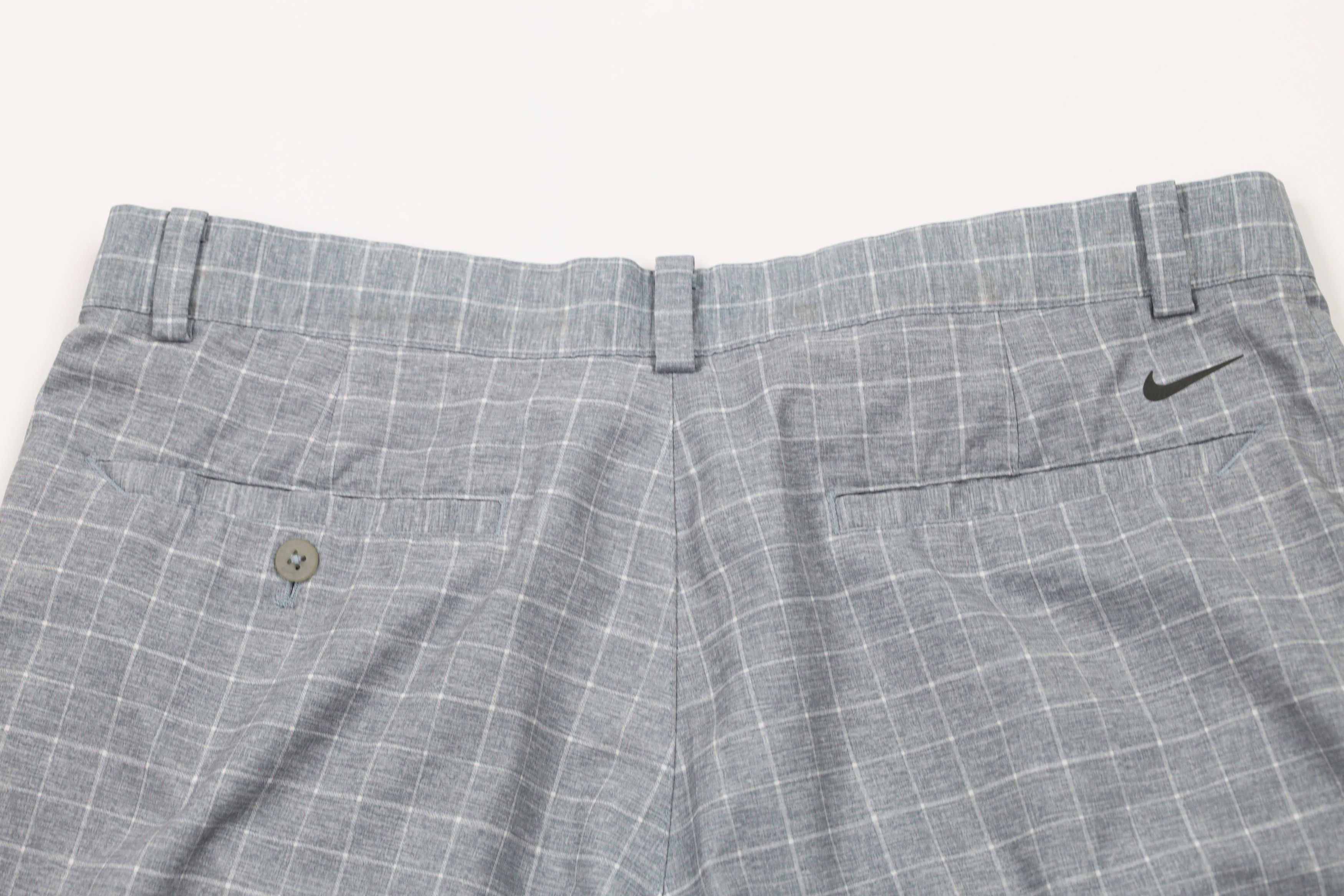 Nike × Vintage Nike Golf Performance Tech Golfing Chino Shorts Gray Plaid Size US 34 / EU 50 - 11 Thumbnail
