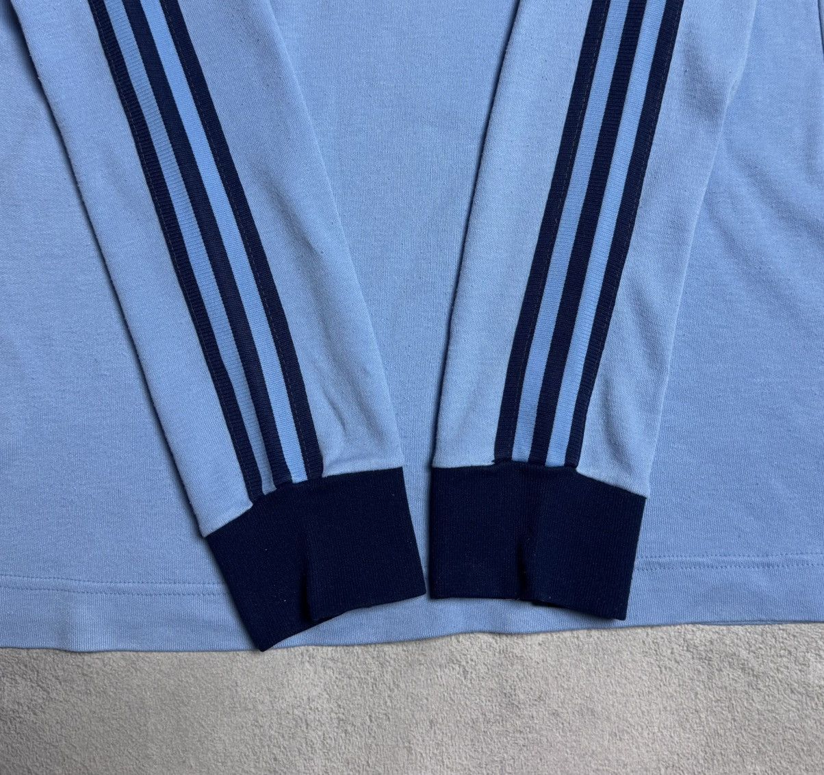 Adidas 1990s Adidas Template Vintage Football Shirt Soccer Jersey Size US M / EU 48-50 / 2 - 9 Thumbnail