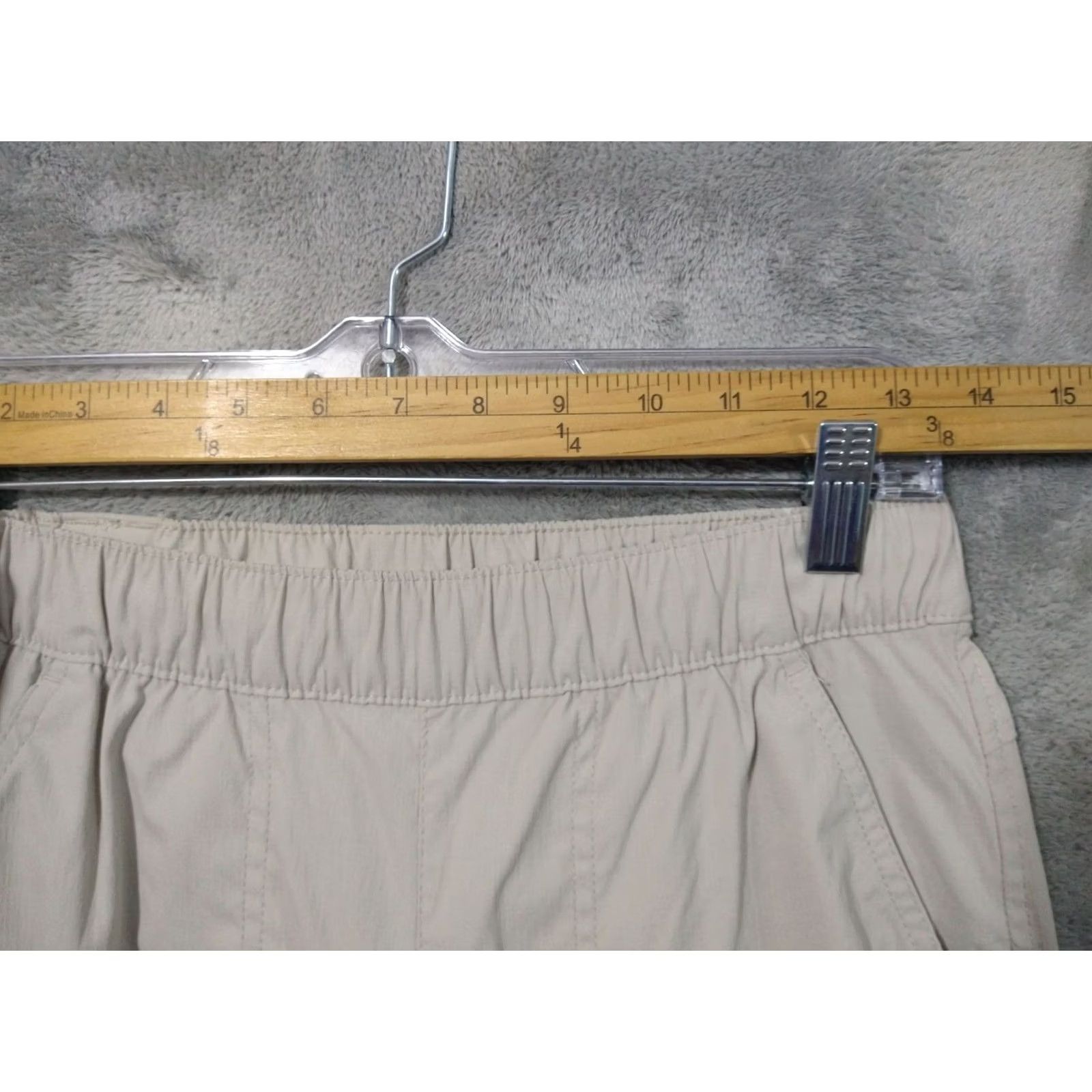 Eddie Bauer Eddie Bauer Womens Pants Beige Cargo Hiking Outdoor Size 2 Size 26" / US 2 / IT 38 - 3 Thumbnail