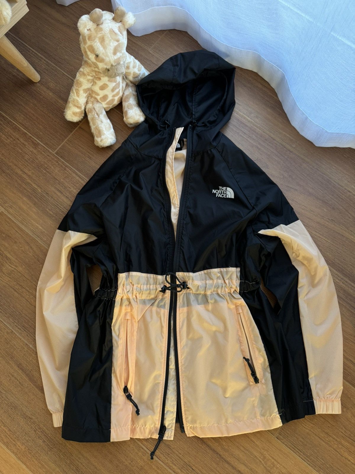 The North Face The North Face rain jscket Size M / US 6-8 / IT 42-44 - 1 Thumbnail