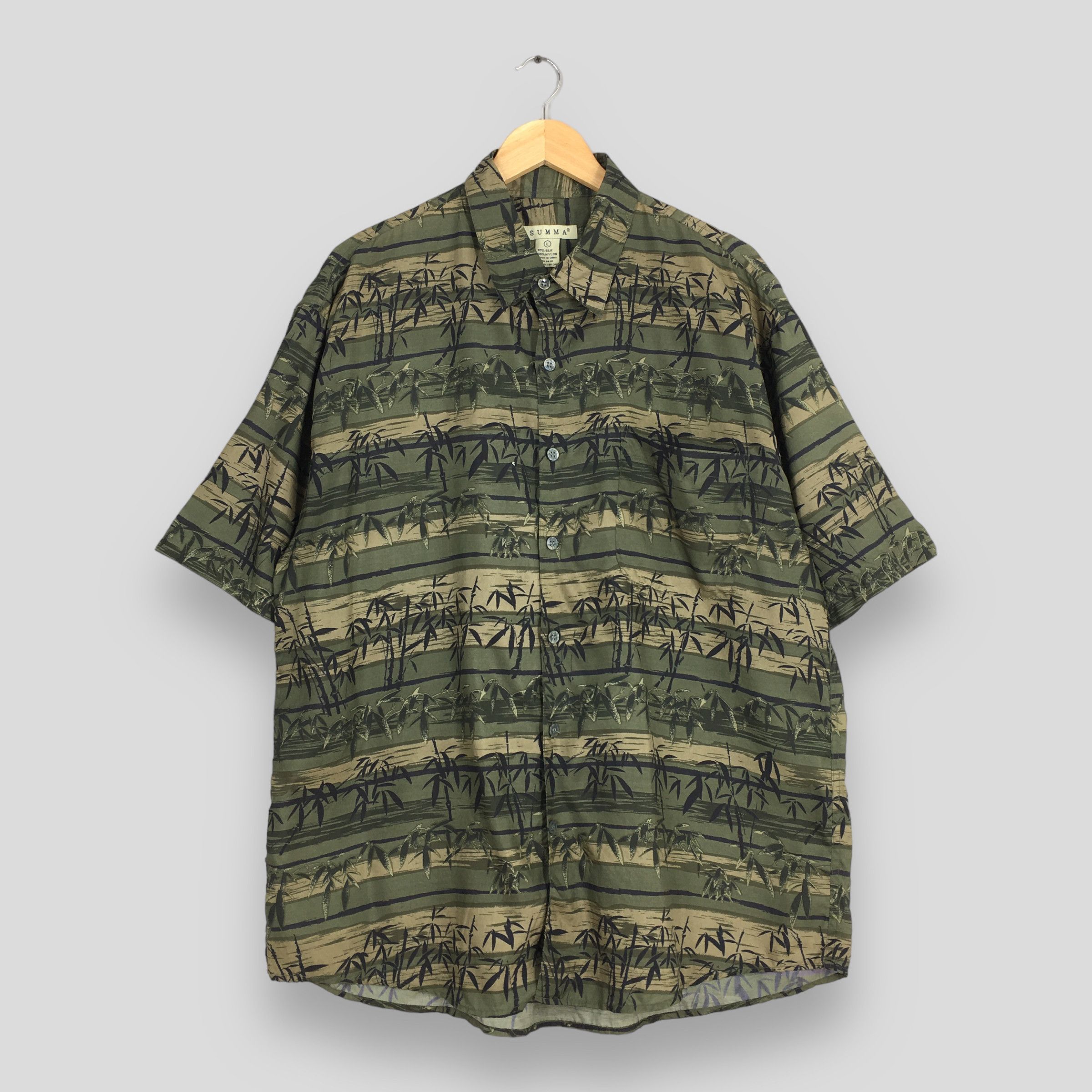 Other Vintage Summer Hawaiian Bamboo Printed Rayon Shirt Large Size US L / EU 52-54 / 3 - 1 Thumbnail