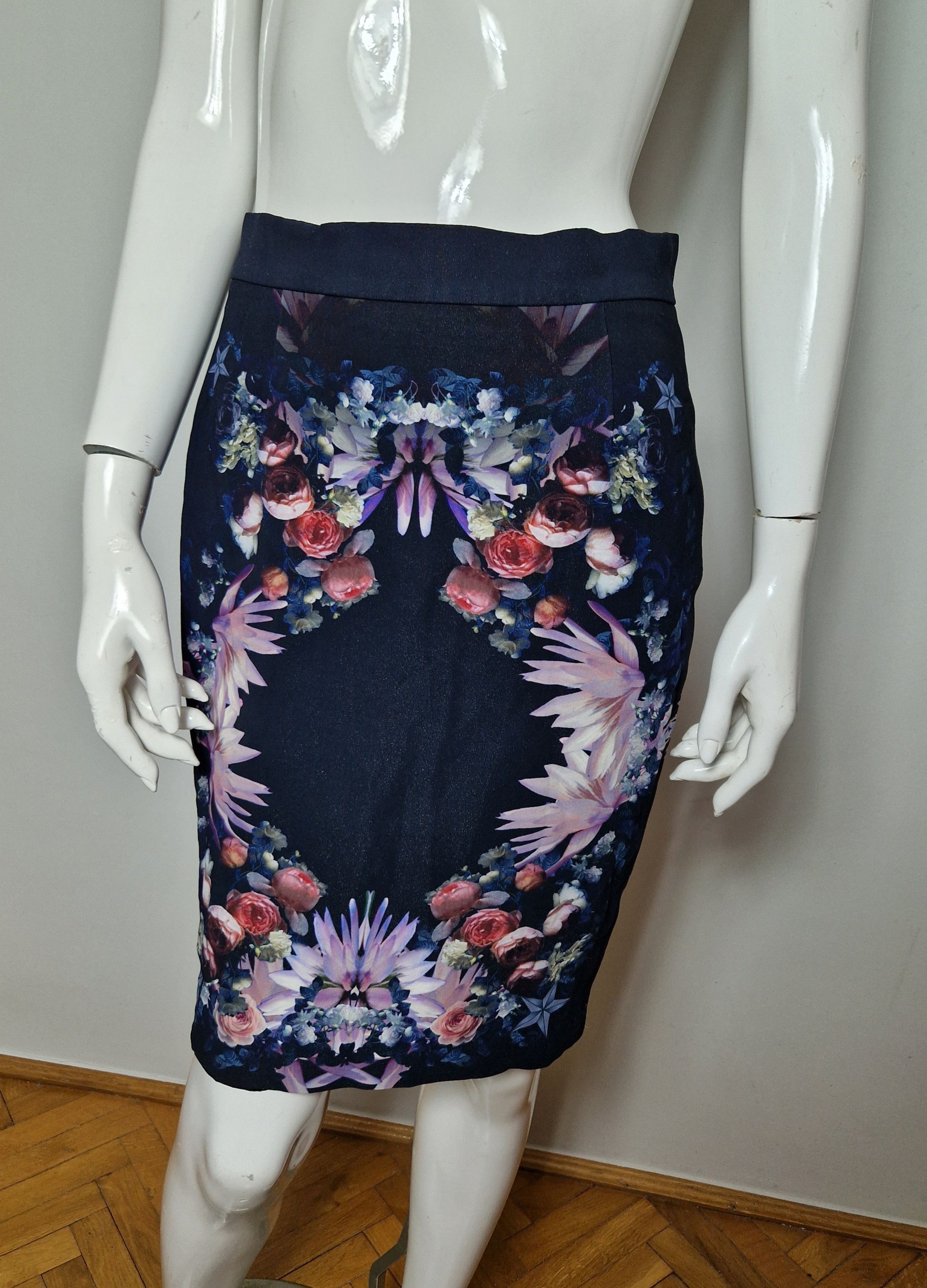 Givenchy Givenchy skirt Size 27" / US 4 / IT 40 - 6 Thumbnail