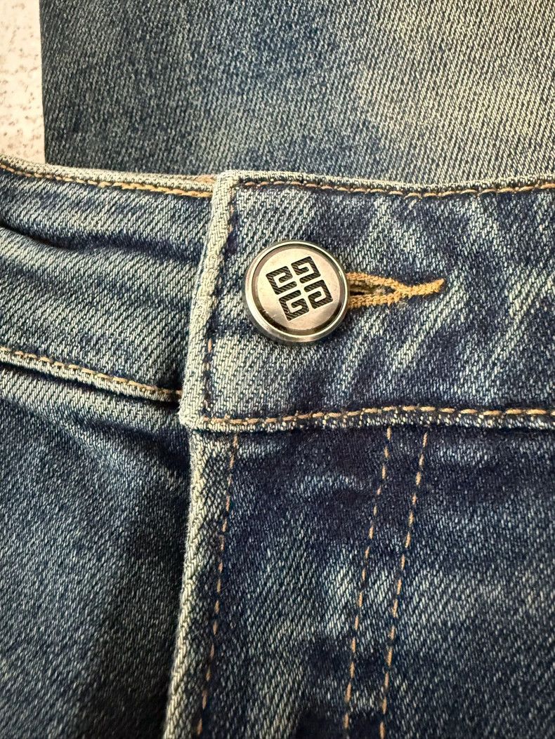 Givenchy Givenchy SizeL Blue Jeans Size US 30 / EU 46 - 6 Thumbnail