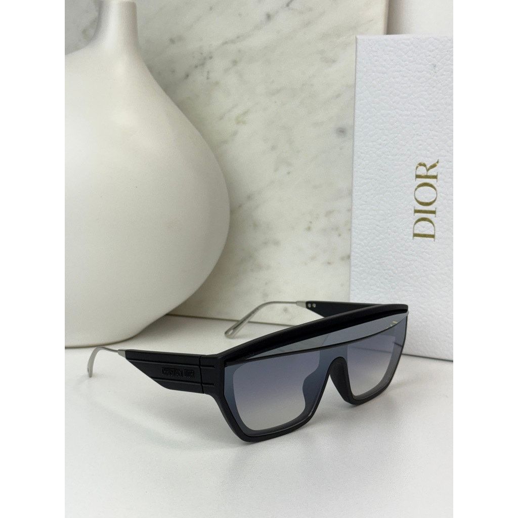 Dior NEW Dior DiorClub M7U Shield Mask Sunglasses Black Mirror Size ONE SIZE - 4 Thumbnail