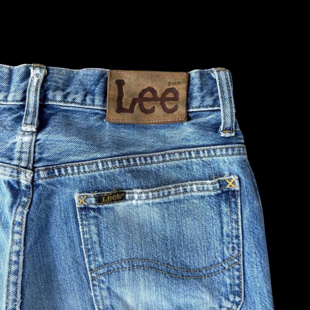 Lee Vintage 90s LEE RIDERS Japan Faded Bluewash Light Whiskering Size US 28 / EU 44 - 13 Thumbnail