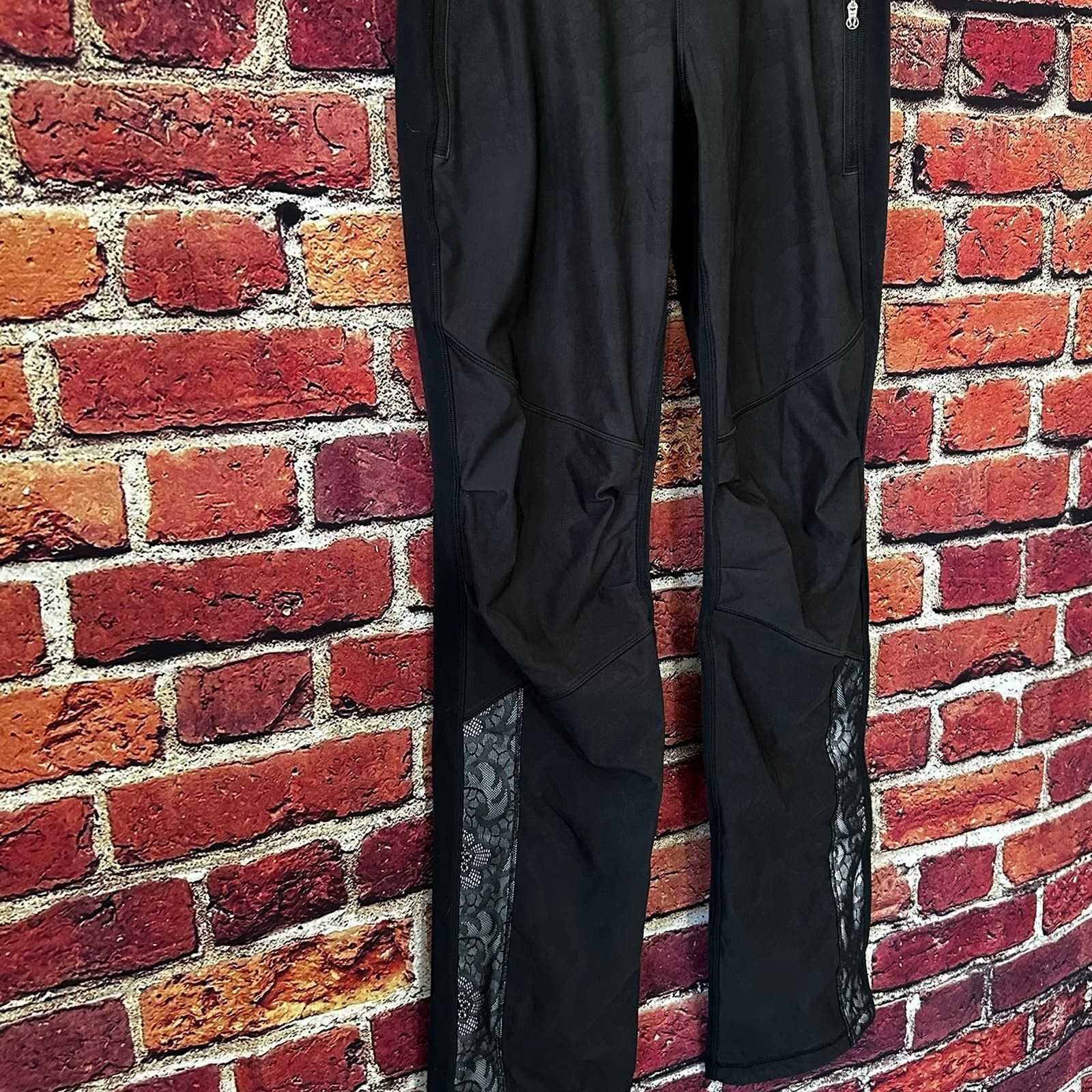 Lululemon Bold in the cold Lululemon pants Size 28" / US 6 / IT 42 - 5 Thumbnail