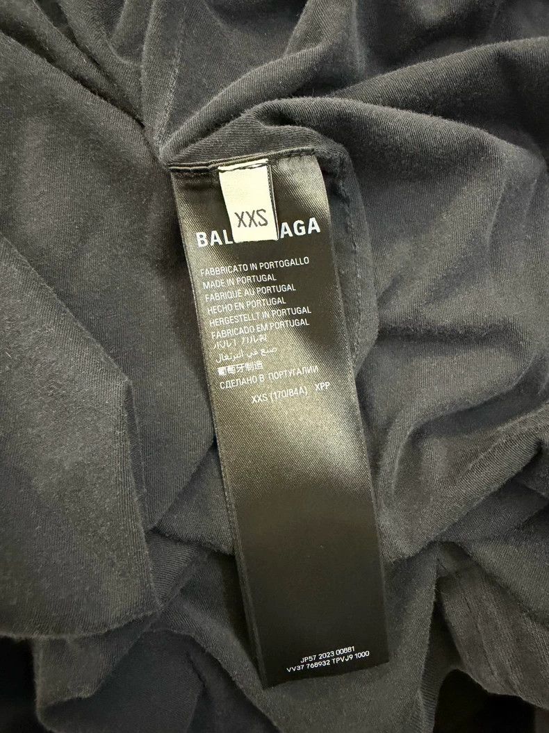 Balenciaga Balenciaga Sleeve Badge Logo Vintage Distressed Cotton Bla Size US XXS / EU 40 - 5 Thumbnail