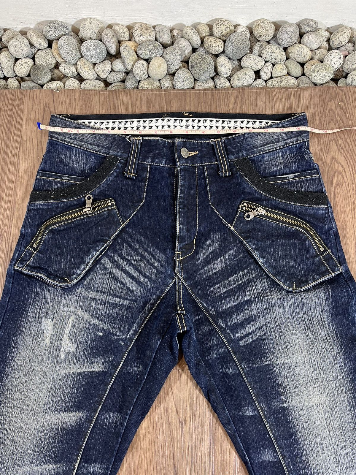 PPFM PPFM Curved Arch Distressed Denim Jeans Size US 33 - 16 Thumbnail