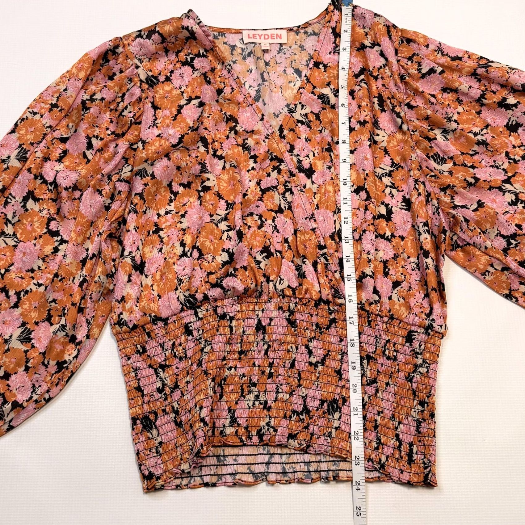 Vintage LEYDEN Blouse Womens M Orange Floral V Neck Long Sleeve Smocked Waist Shirt Size M / US 6-8 / IT 42-44 - 7 Thumbnail