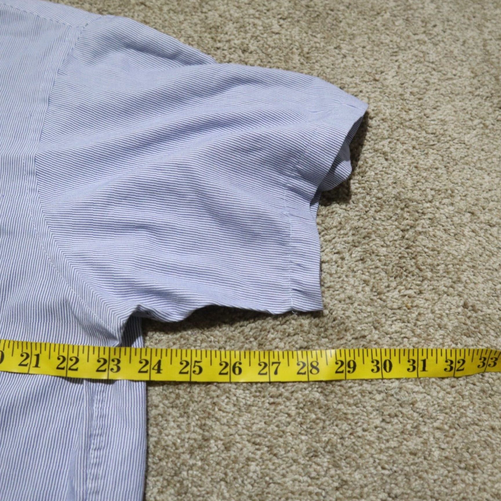 Van Heusen VINTAGE Van Heusen Shirt Short Sleeve Button-Up Adult Size 16.5 Blue Stripe Cotton Blend Easy Care Mens Size US L / EU 52-54 / 3 - 5 Thumbnail