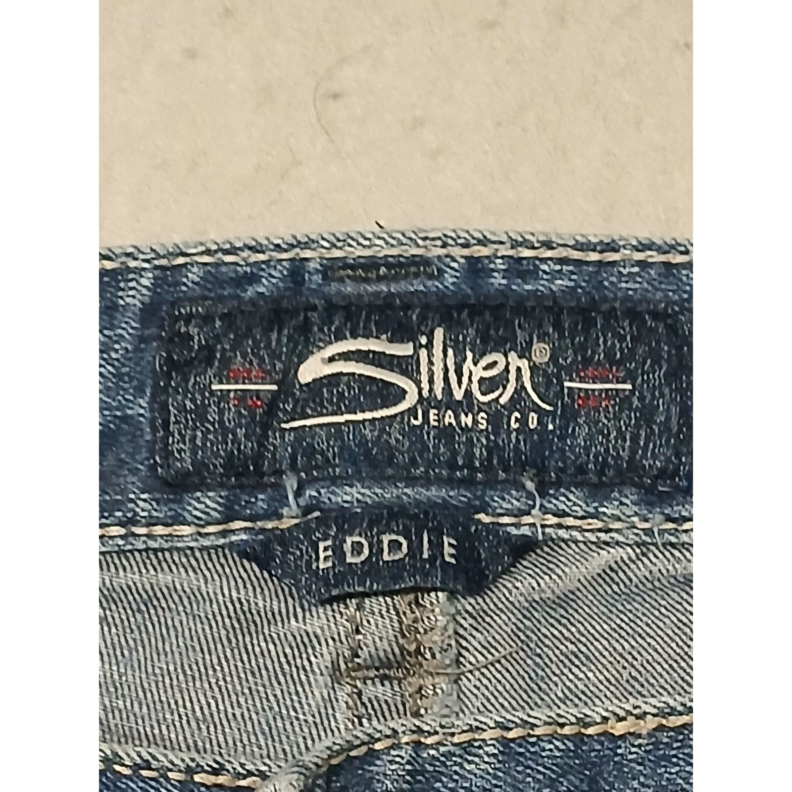 Other Silver Eddie (44x34) Men's Straight Leg Blue Denim Jeans Size US 44 / EU 60 - 8 Thumbnail
