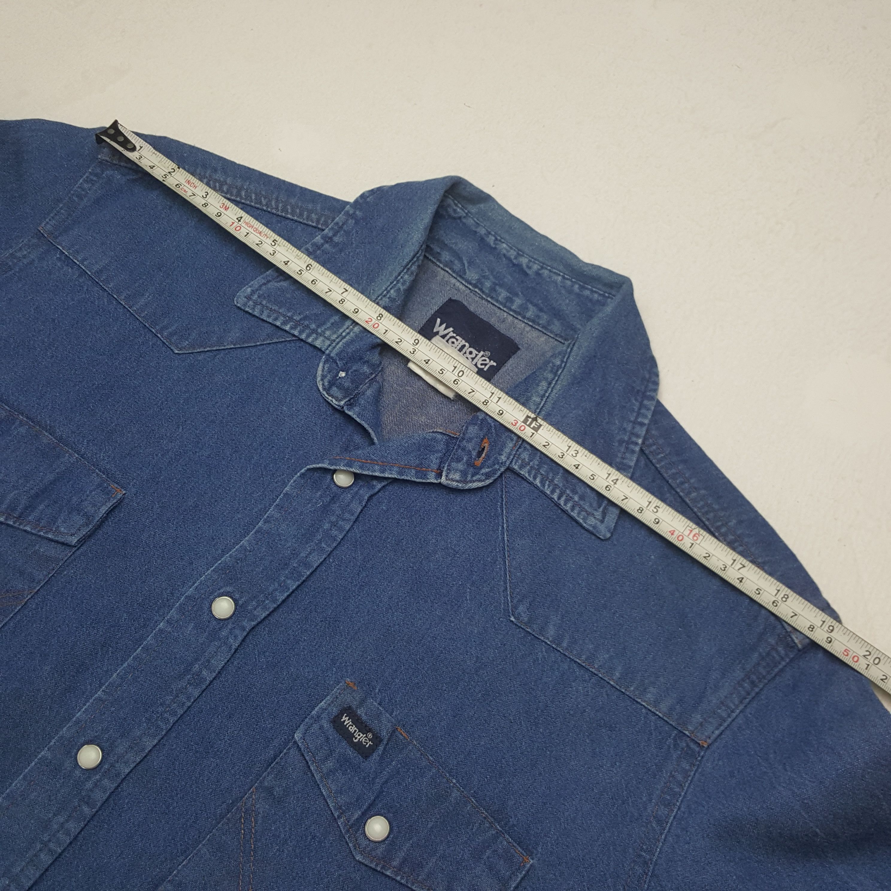 Vintage × Wrangler Vintage Wrangler Denim Button Up Shirt Size US L / EU 52-54 / 3 - 6 Thumbnail