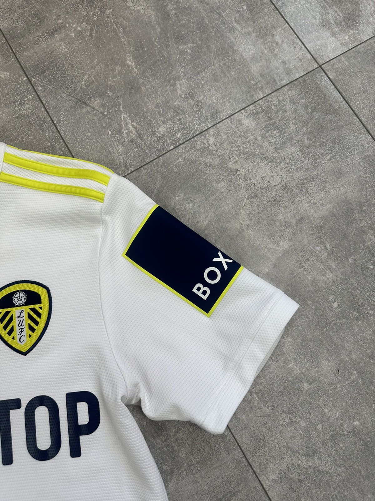 Adidas Adidas Leeds United 2021Home Soccer Jersey Premier League Size US XS / EU 42 / 0 - 4 Thumbnail
