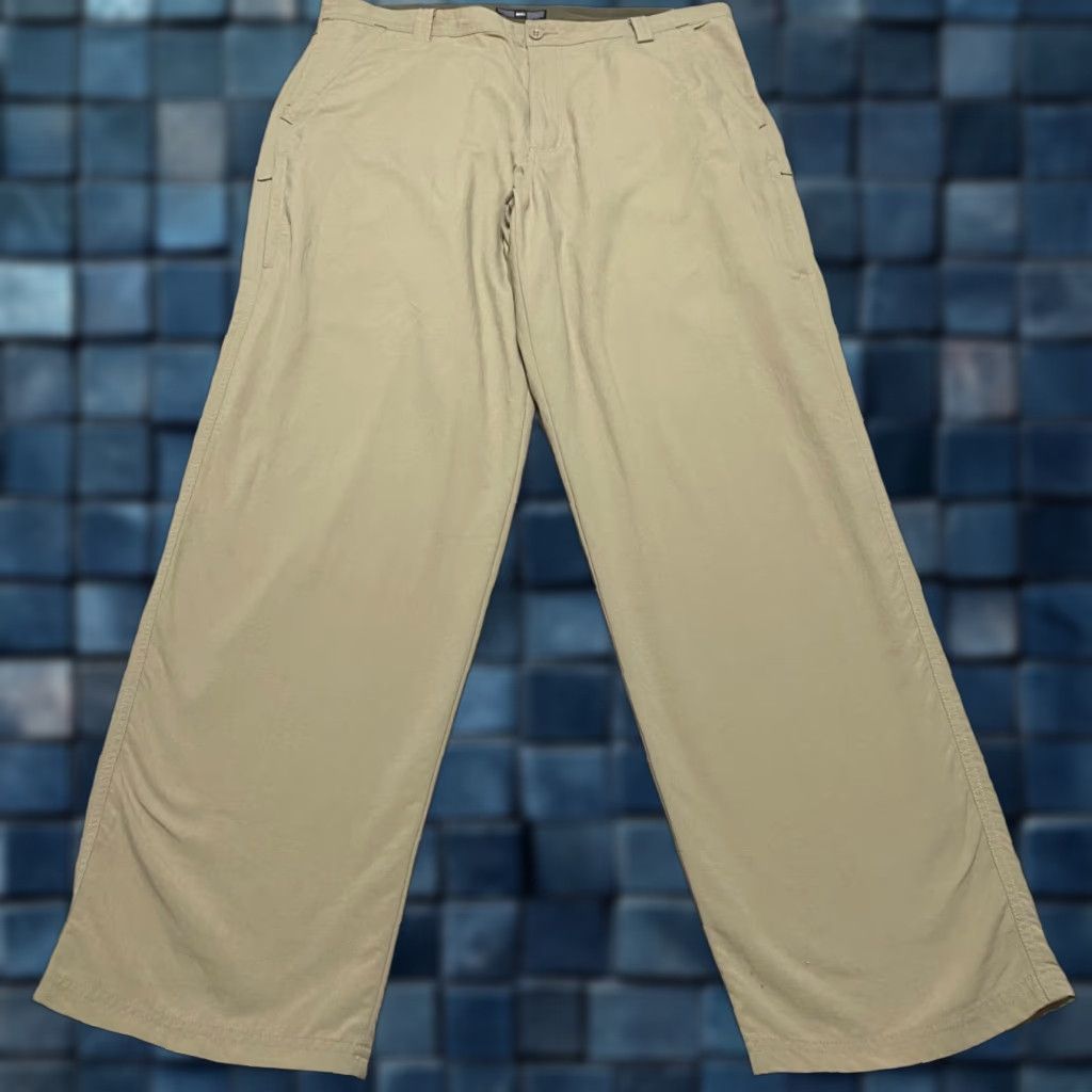 Vintage REI Pants Beige 38x32 Cargo Straight Mid Pants Mens Regular Beige 38x32 Cargo Pocket Nylon UPF 40 Outdoor Hiking Nature 90s Mens Size US 38 / EU 54 - 1 Thumbnail