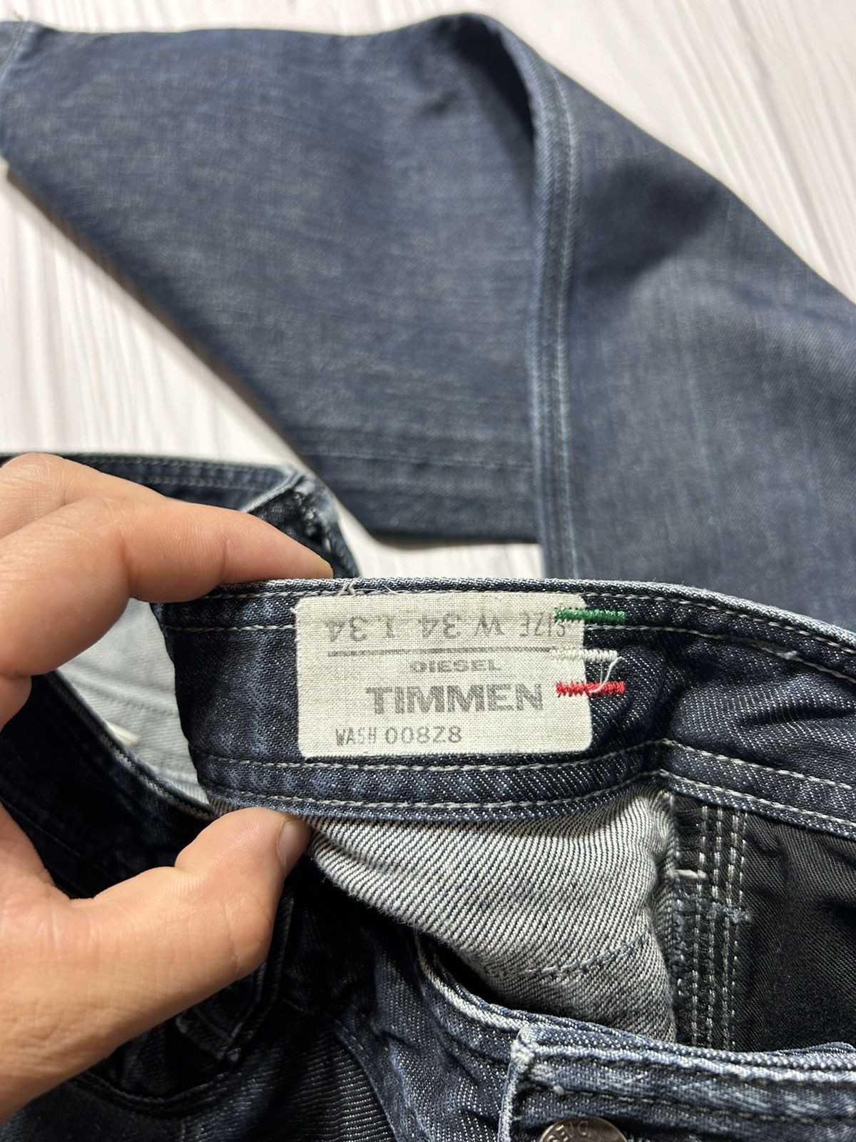 Diesel Vintage Diesel Stylish Denim Pants Jeans Size 34 Made Italy Size US 34 / EU 50 - 13 Thumbnail