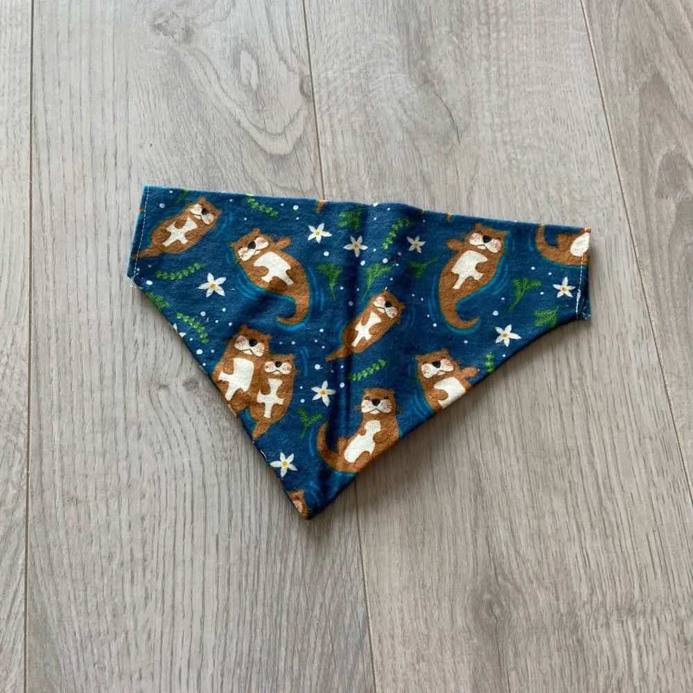 Designer Blue Otter Dog Bandana Size ONE SIZE - 3 Thumbnail