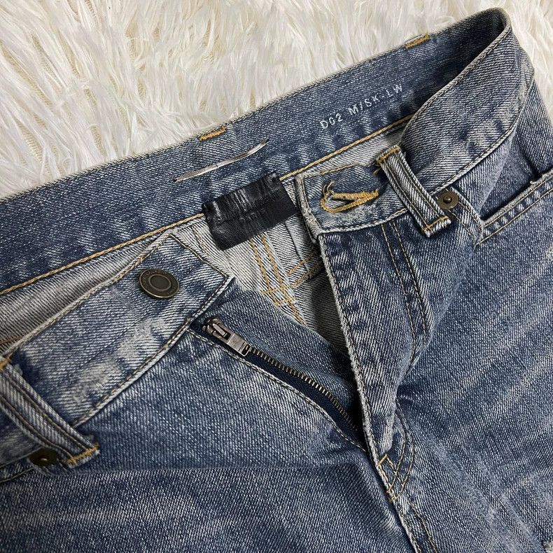 Saint Laurent Paris Saint Laurent Paris 13aw Damaged Jeans-2506 Size US 27 - 3 Thumbnail