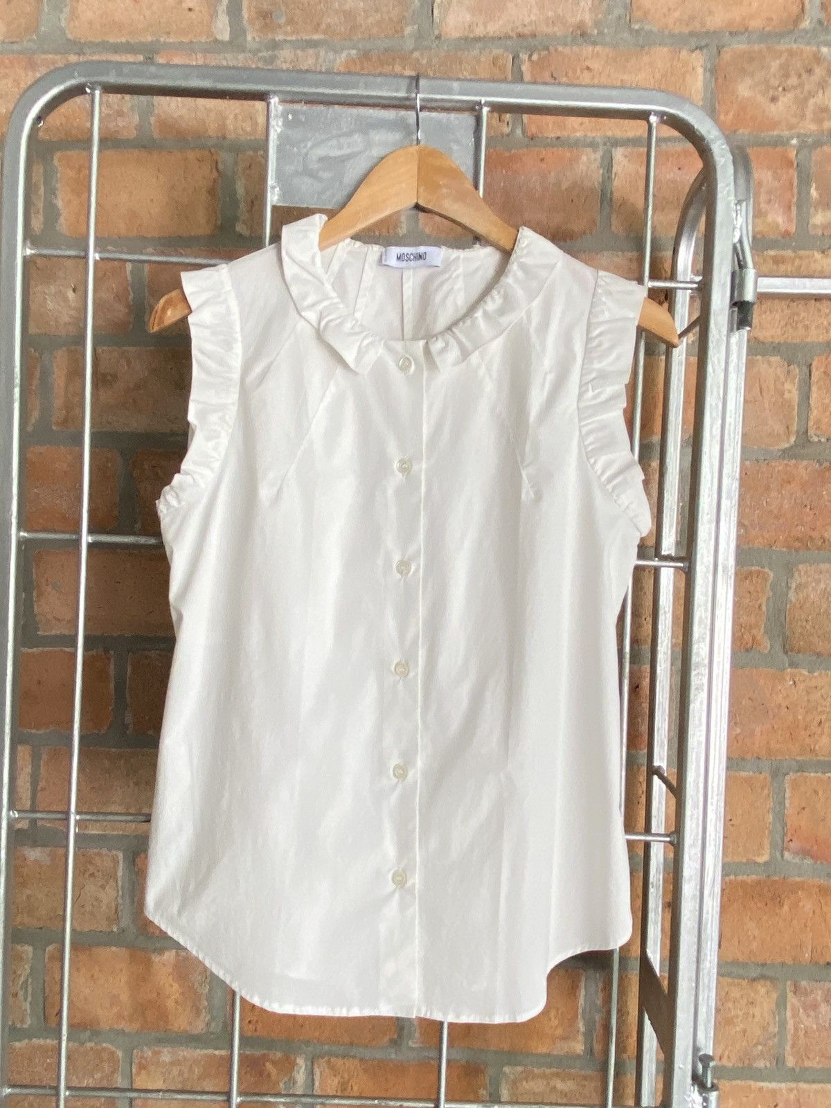 Moschino Moschino White Sleeveless Top with Ruffle Details Size S / US 4 / IT 40 - 8 Thumbnail
