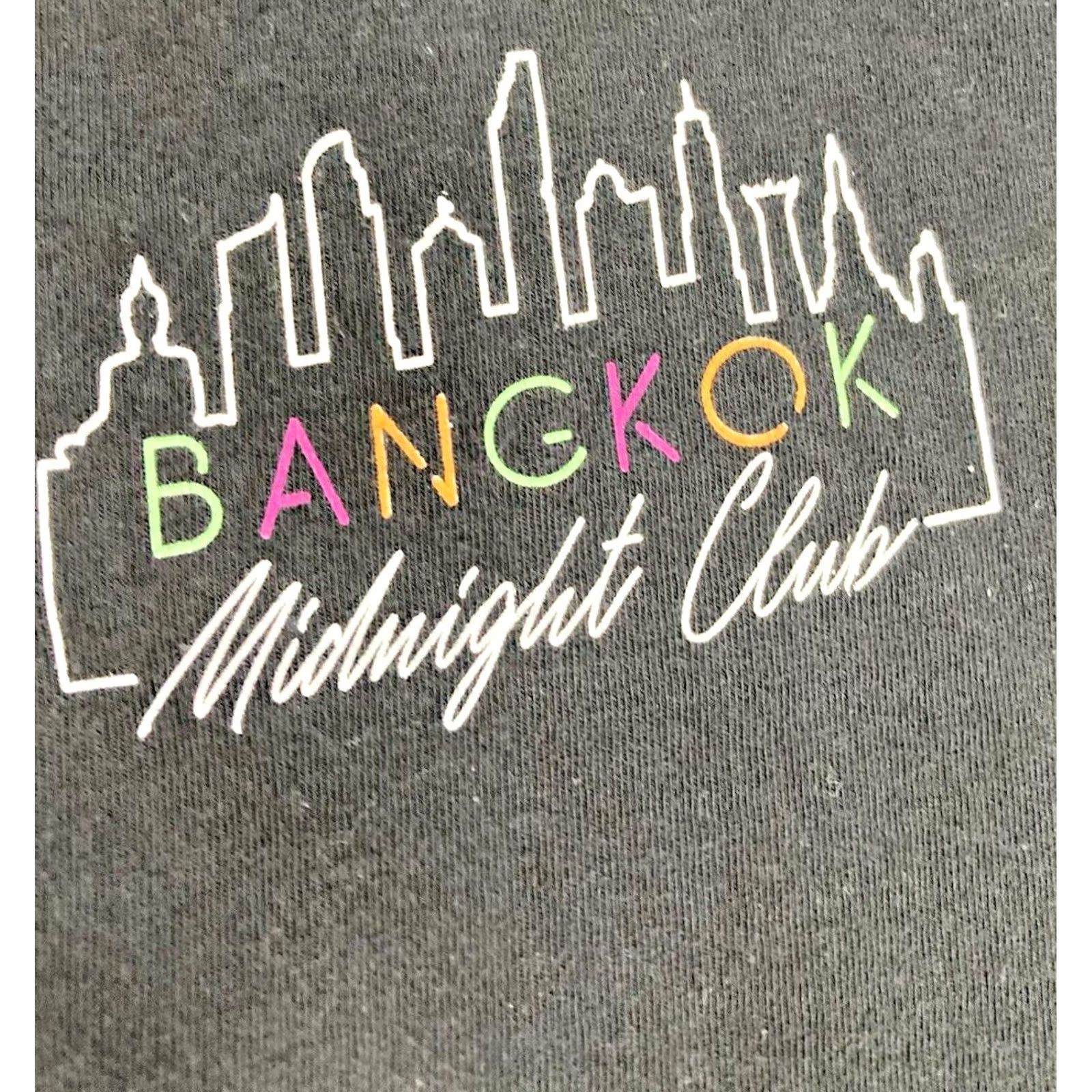 ONLY & SONS ONLY & SONS Bangkok Midnight Club Graphic T-shirt Men Large Black Tee Shirt Short Sleeve Crew Neck Logo Colorful All Seasons Size US L / EU 52-54 / 3 - 4 Thumbnail