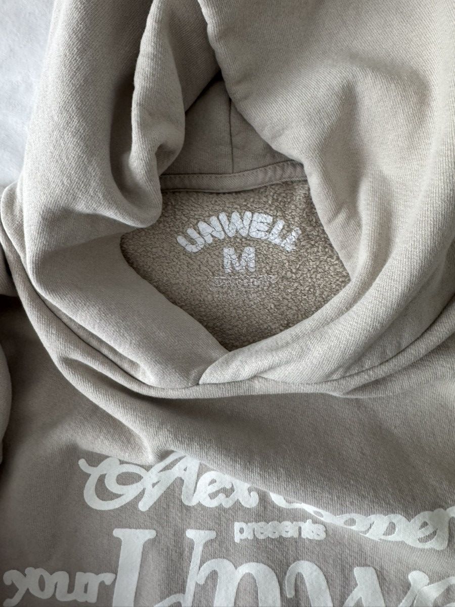 Other Alex Cooper Unwell Tour hoodie Size M / US 6-8 / IT 42-44 - 2 Thumbnail