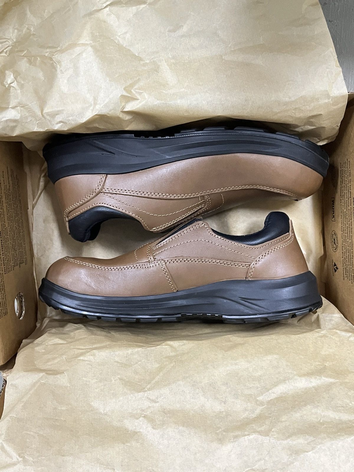 Red Wing Red Wing 3253 Slip On Safety Low Cut Short Boots Size US 9 / EU 42 - 11 Thumbnail