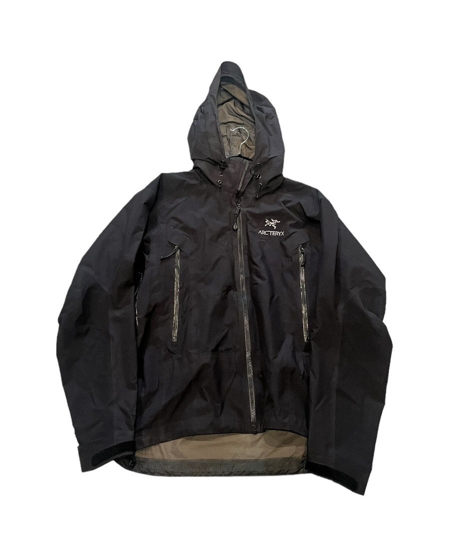 Arc'teryx Vintage Arcteryx Beta Ar Size US L / EU 52-54 / 3 - 1 Thumbnail